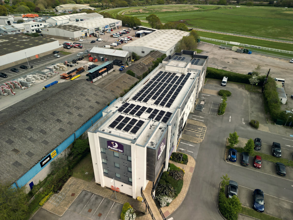 Hotel site — Newton Abbot — Hotels solar installation by Novalux